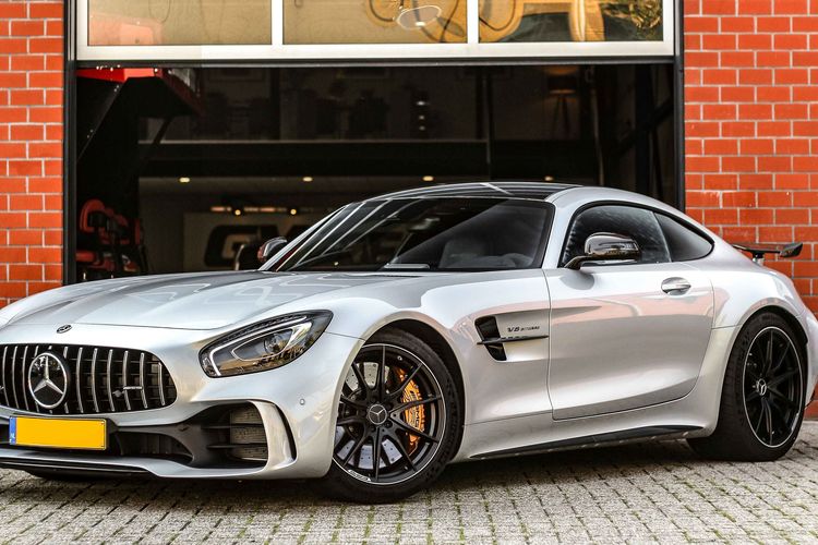 SlaJeSlag De ultieme belevenis: rijden in een Mercedes AMG GT