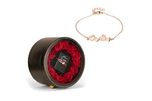 Armband mit Swarovski-Elementen in Box mit echten Rosen
